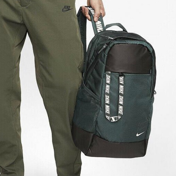 Nike Sportswear Essentials Backpack Seaweed BA6143